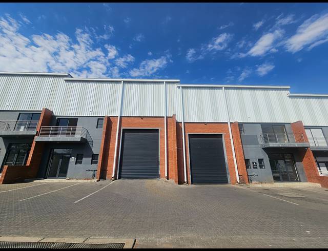 322M² WAREHOUSE TO LET IN LINBRO PARK